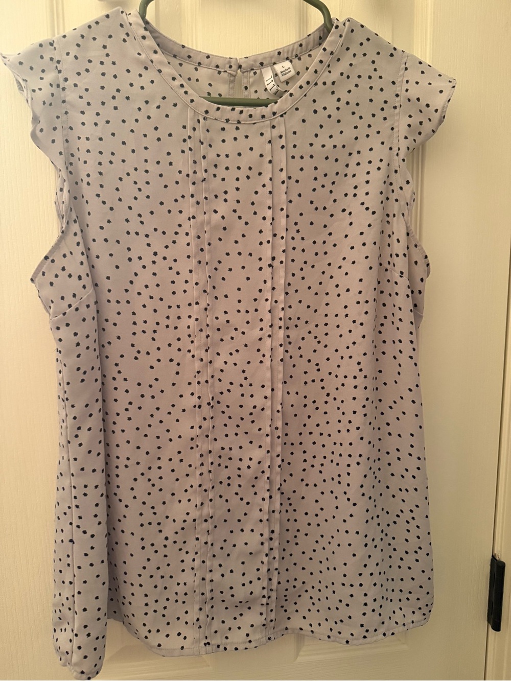 Elle Lavender Sleeveless Dot-Print Top